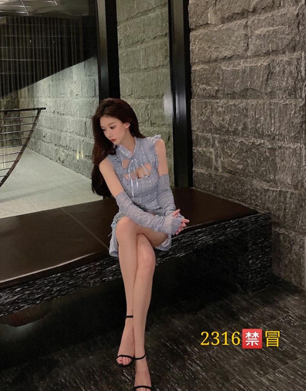 伦敦围经纪人微信