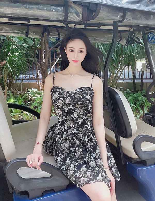 伦敦外围女经纪人