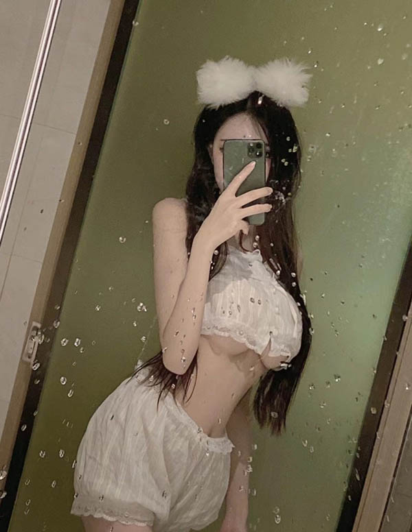 巴黎外围女联系微信